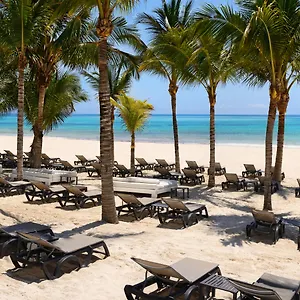 https://catalonia-privileged-maroma.quintano-roohotels.com